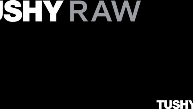 “Tushyraw Dakota Lyn Muhteşem Sarışın Mükemmel Bir Boşluğa Sahip”